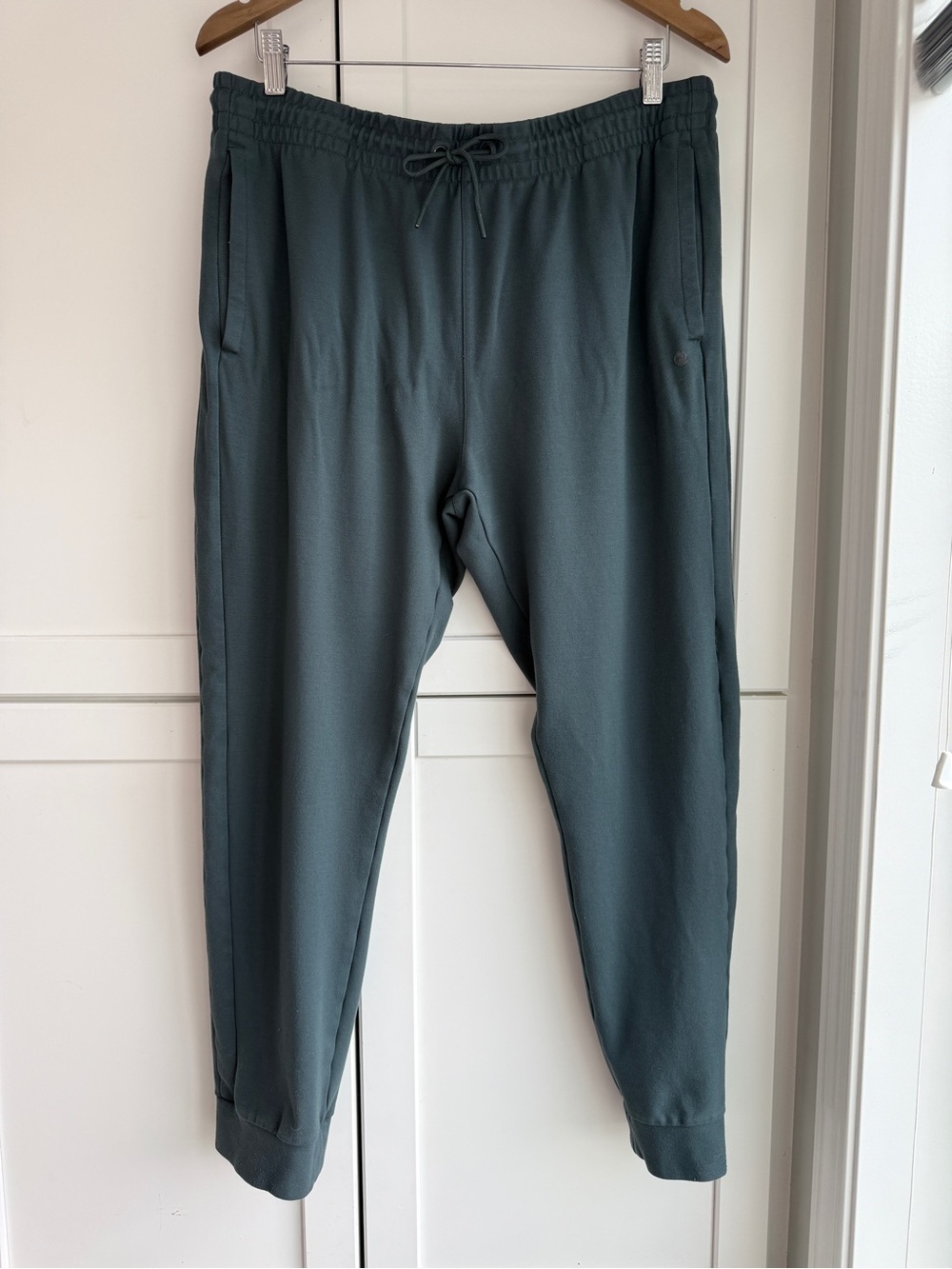 Men’s Apana Dark Green Elastic Waist Jogger Pants Size XL Athleisure
